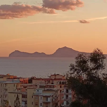 Casa Olivella * Torre del Greco