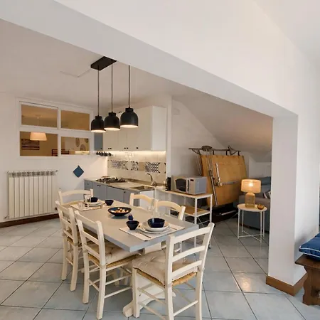 Casa Olivella View Terrace شقة